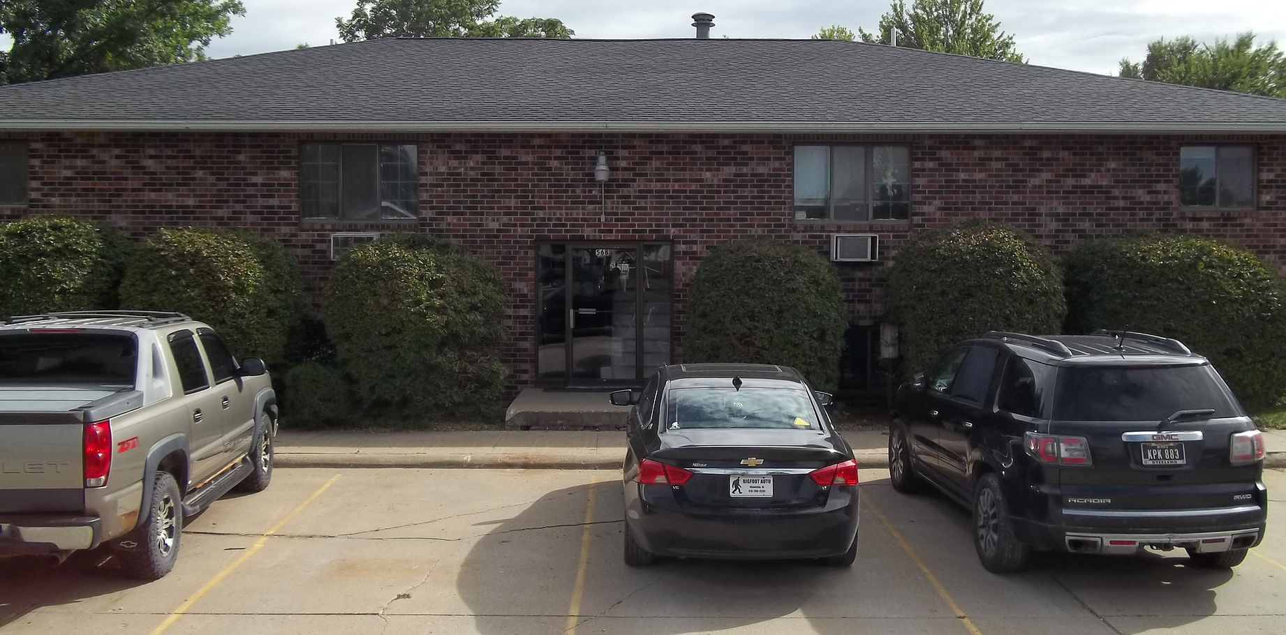 Adams Street Apartments